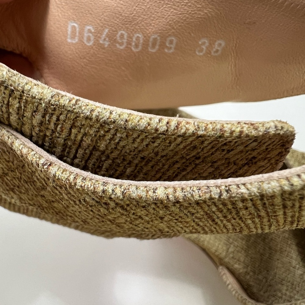 Agl Gold Textured Platform Sandals - Picture 6 of 6